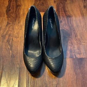 Black Calvin Klein Snake Skin 5 inch heels, women’s US size 9